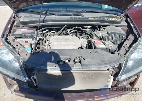 2010 Honda Odyssey Lx z USA, uszkodzony, nr VIN 5FNRL3H21AB097332